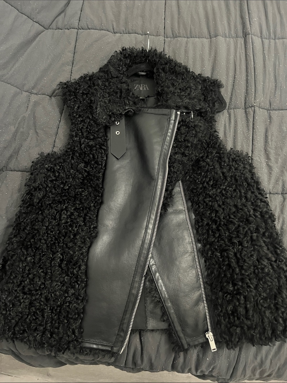 ✨Zara Vest✨